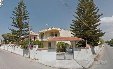 Casa fronte mare in sicilia