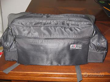 Macchina Fotografica Olympus  OM 10