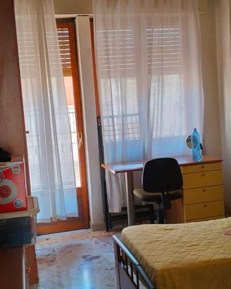 Camera a studentessa