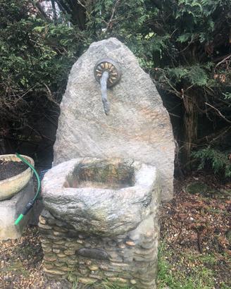 Fontana in pietra