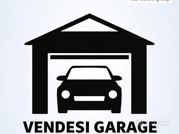 GARAGE DI 22 MQ DENTRO LE MURA