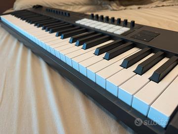 Novation Launchkey 61 MK4 Tastiera (Come Nuova)