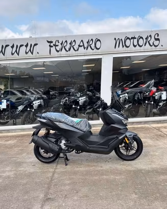 Voge Sfida SR3 300 Nuovo pronto consegna Tuo a sol