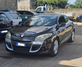 Renault megane III COUPÈ 1.5 DIESEL