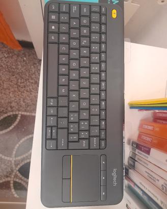 tastiera logitech