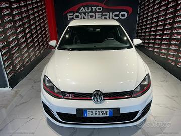 VOLKSWAGEN Golf GTI AUTOMATICA