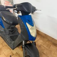 Kymco agility 50 con sospensione
