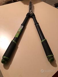 Forbici telescopoche potatura siepi