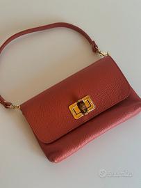 Borsetta in vera pella