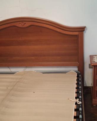 Camera da letto in legno