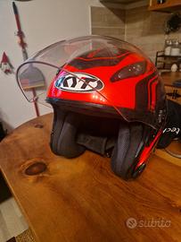 Casco jet
