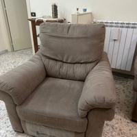 Divano 3 posti + poltrona relax