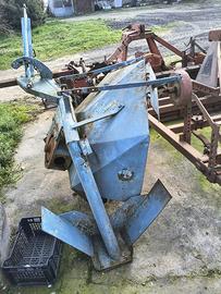 Attrezzatura agricola