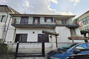 Attico / Mansarda di 150 m² con 5 locali a Vairano