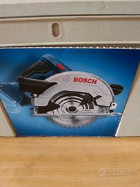 Sega circolare a batteria BOSH 