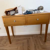 Como e comodini in legno color oro buone condizion