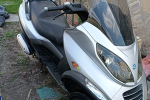 Piaggio MP3 125cc