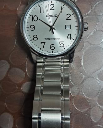 Orologio Casio uomo 1330 pari al nuovo con scatola