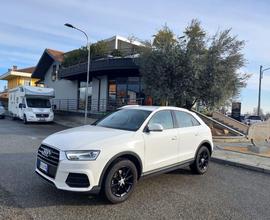 AUDI Q3 2.0 TDI 120 CV Business - *FINANZ. 84 X
