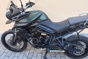 Triumph Tiger 800 XC