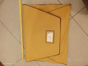 Pochette grande donna 