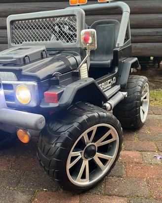 Peg Perego Gaucho Superpower auto per bambini