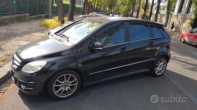 Mercedes Classe B 200