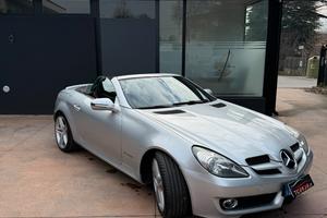 Mercedes-benz SLK 200 CABRIO! PARI AL NUOVO!