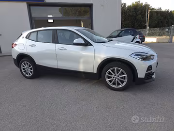 BMW X2 sDrive18d Business-X