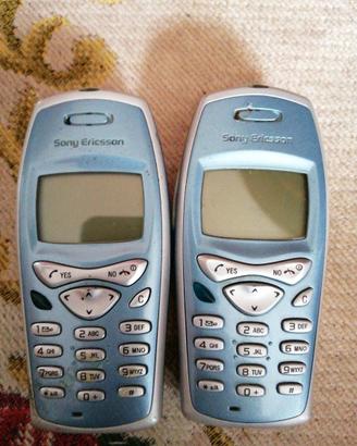 1 Sony Ericson T200 Vintage Leggere