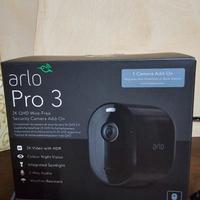 ARLO PRO 3 