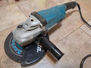 Smerigliatrice angolare Makita GA9020 230 mm