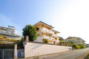 3 LOCALI A RIPA TEATINA