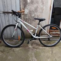 MTB Bici Rockrider Fivezero pronta utilizzo