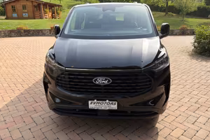 Ford Tourneo Custom Transit doppia cabina titanum 