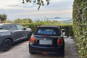 Mini Cabrio Nera