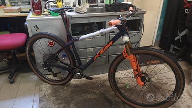 KTM MYROON EXONIC