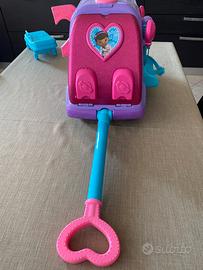 Clinica mobile dottoressa Peluche