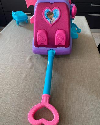 Clinica mobile dottoressa Peluche