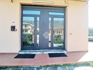 NEGOZIO A SERRAVALLE PISTOIESE