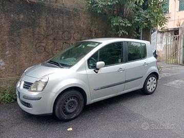 Renault modus 1.5 diesel breil