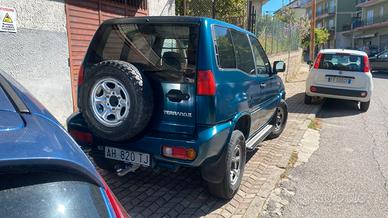 nissan terrano 2 cell. 324/5670174 