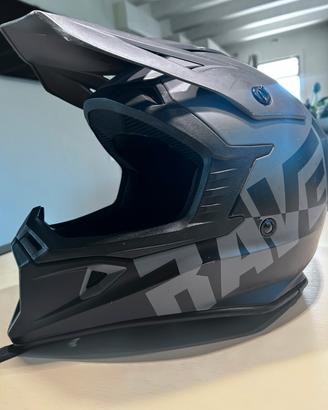 Casco tipo motocross