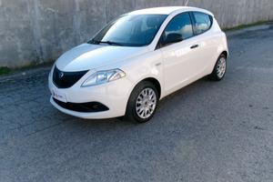 Lancia Ypsilon 1.2 69 CV 5 porte GPL Ecochic Elefa