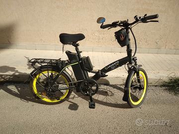 Bicicletta elettrica Argento Piuma