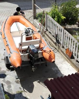 Gommone “THE RAIDER” con motore Suzuki 25 CV