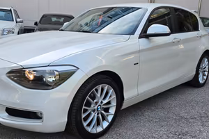 Bmw 118 118d 5p. Urban