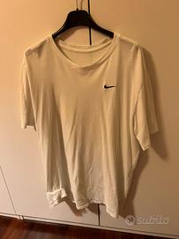 Maglietta Tshirt Nike uomo taglia XL