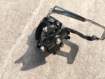 Deragliatore anteriore Microshift 