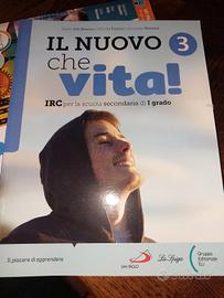 libro di testo di scuola superiore di primo grado 